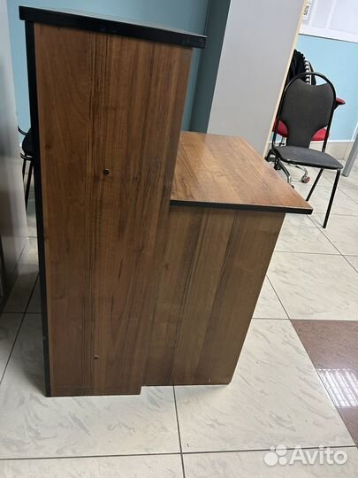 Письменный стол