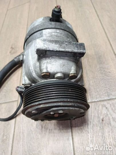 Компрессор кондиционера Renault Laguna 2 2005