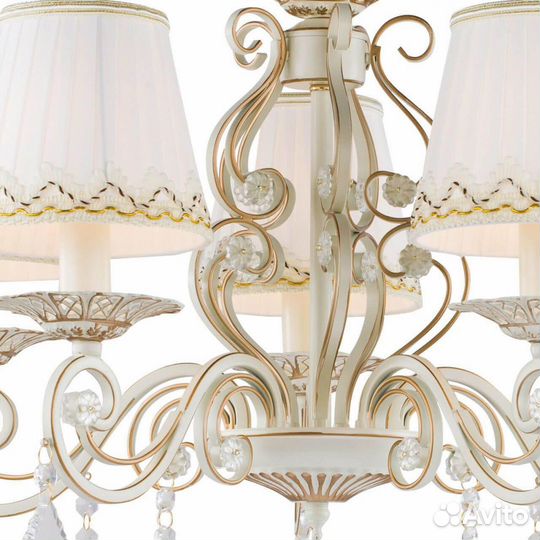 Люстра подвесная в спальню прованс