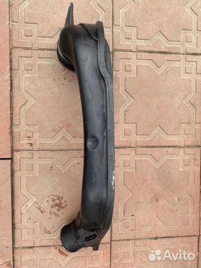 Патрубок интеркулера Opel Insignia OPC