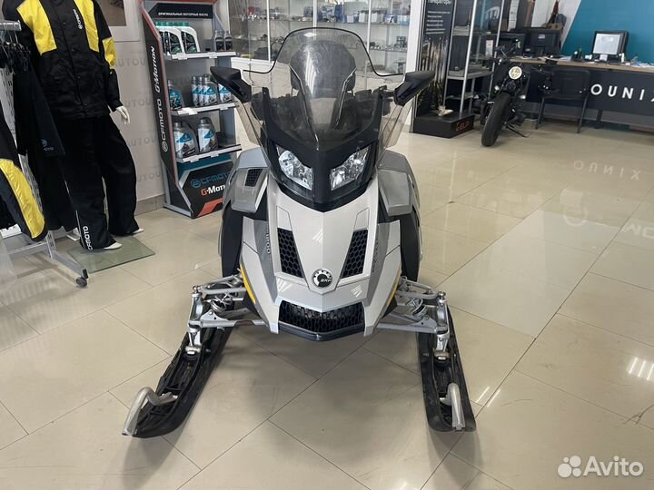 SKI-DOO GTX SE 1200