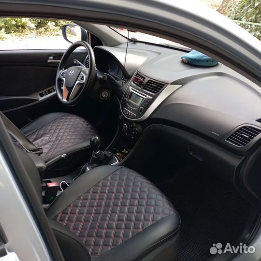 Hyundai Solaris 1.6 МТ, 2012, 159 000 км
