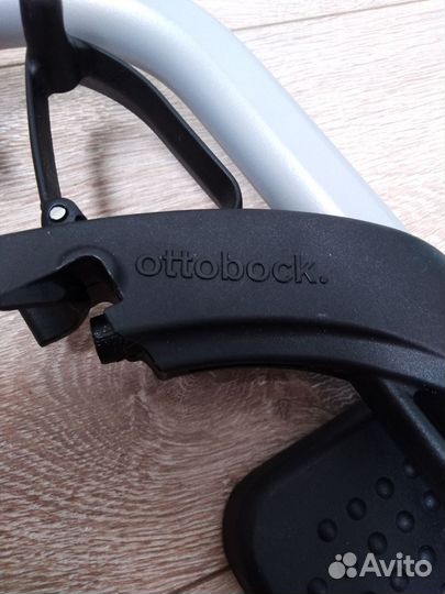 Подножки ,новые для инвалидной коляски Ottobock