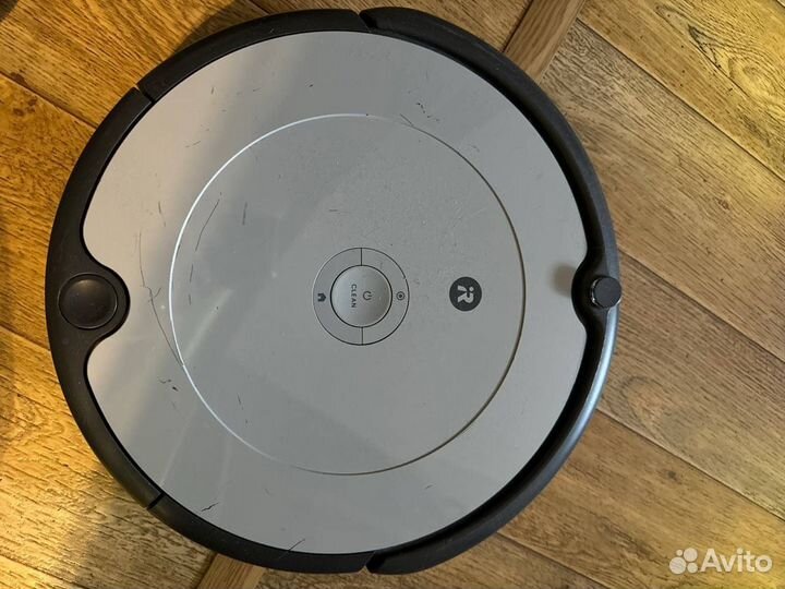 Робот пылесос irobot roomba 698
