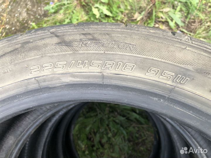 Dunlop Direzza DZ102 225/45 R18