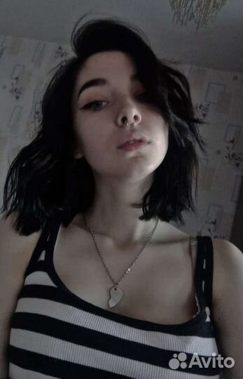 Официант, бармен