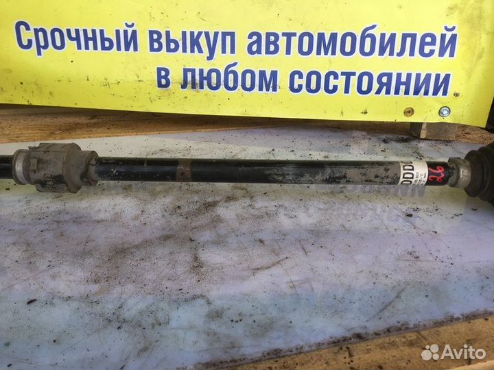 Привод передний правый Toyota Yaris