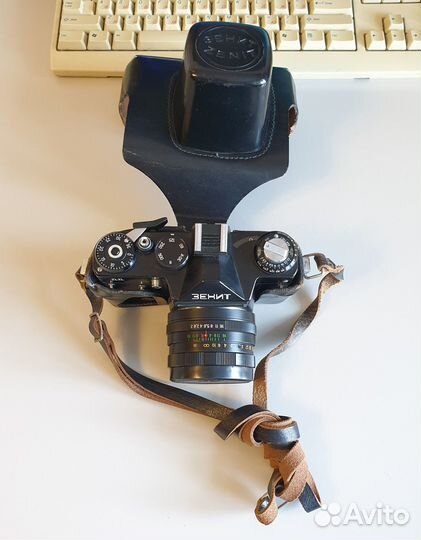Пленочный фотоаппарат Зенит 11