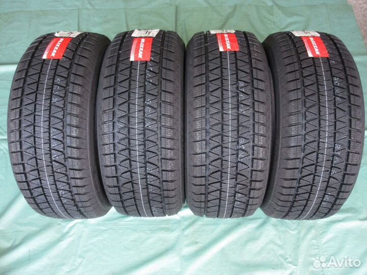 Bridgestone Blizzak DM-V3 265/70 R15 129