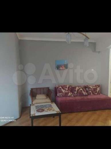2-к. квартира, 50 м², 4/4 эт.