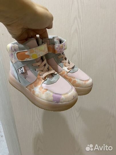 Сапожки для девочки