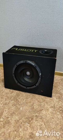 Активный сабвуфер