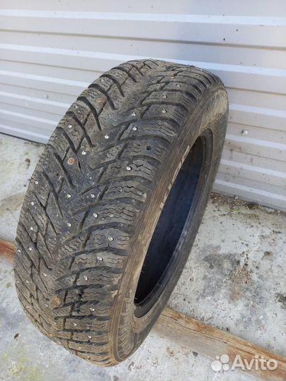 Nokian Tyres Hakkapeliitta 8 185/65 R15 92T