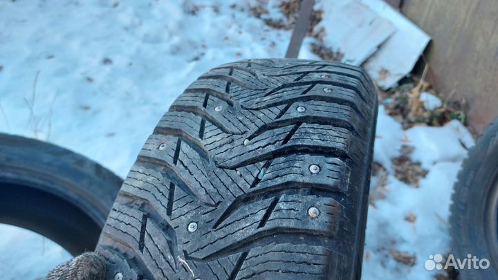 Kumho WinterCraft Ice WI31 185/60 R14 82T