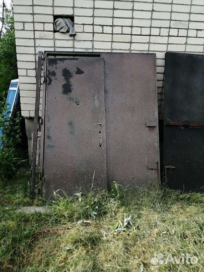 Ворота гаражные металлические бу