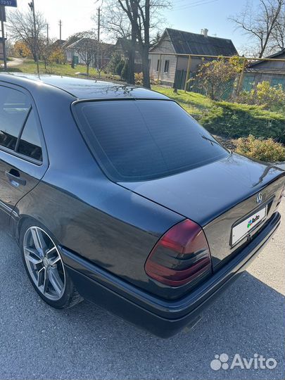 Mercedes-Benz C-класс 2.0 МТ, 1995, 256 666 км