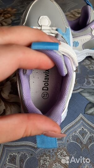 Продам кроссовки