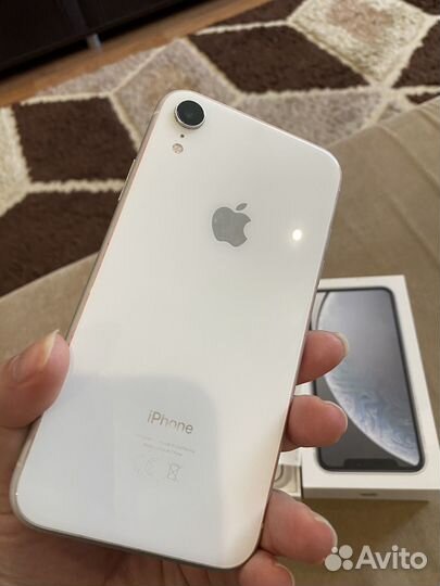 iPhone Xr, 64 ГБ