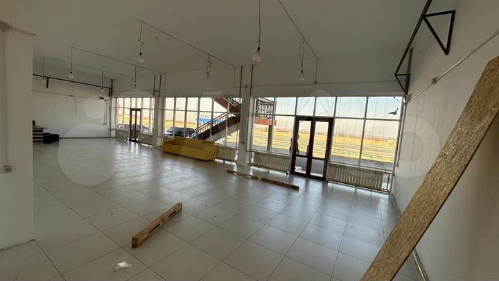 Торговая площадь, 350 м²