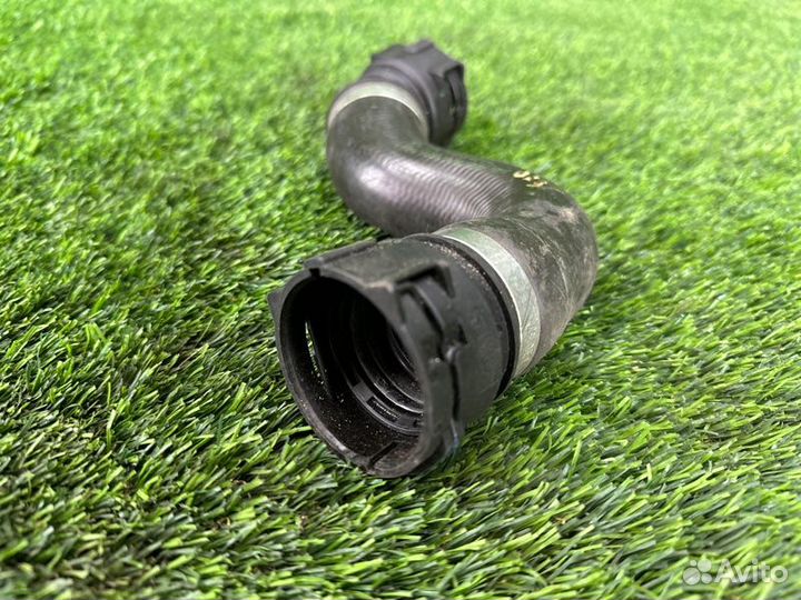 Патрубок системы охлаждения Bmw 5 E60 N52B30 2006