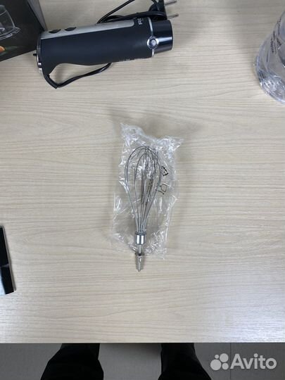 Погружной блендер RED solution RHB-2908