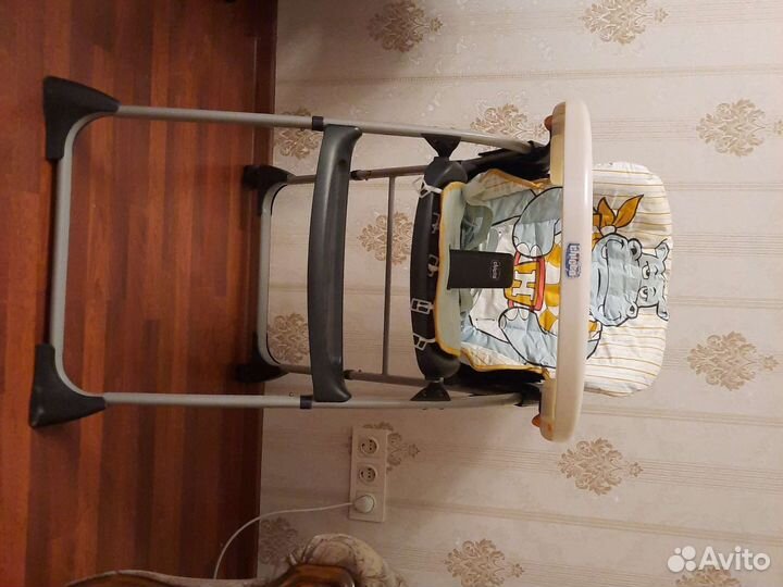 Стульчик для кормления chicco