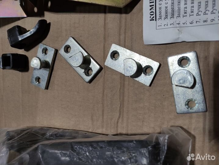 Комплект замков двери УАЗ (люкс) с ручками Хантер