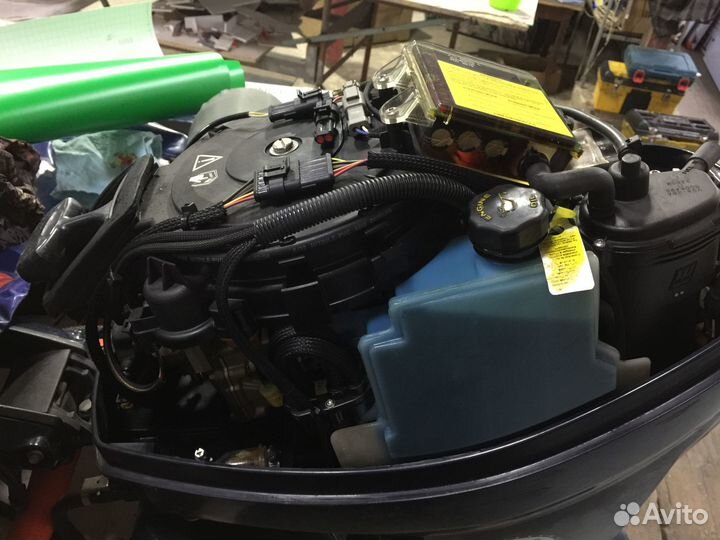 Мотор Evinrude e-tec 30