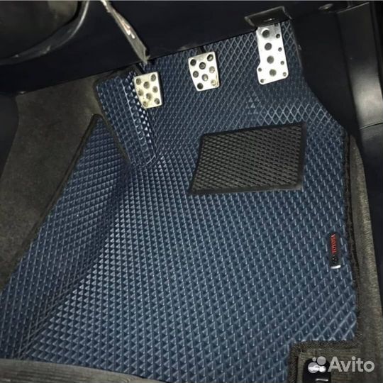 Автомобильные коврики эва в подарок подпятник + 2