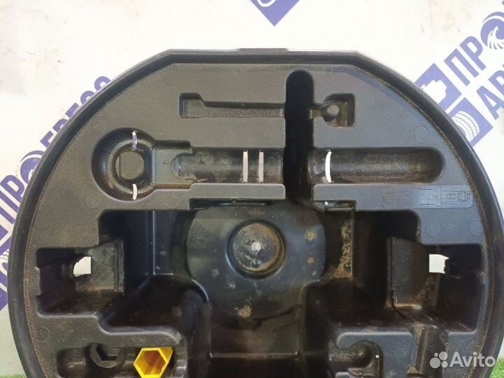 Ящик для инструментов Citroen C4 хэтчбек 1.6 NFU