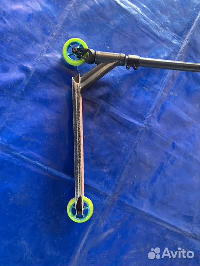 Трюковой самокат