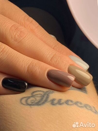 Маникюр,педикюр