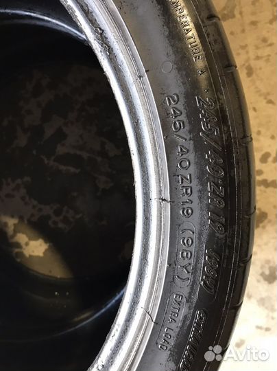 Michelin Pilot Super Sport 245/40 R19 98Y