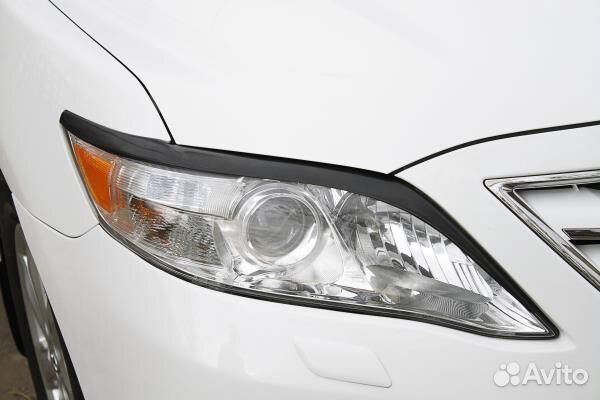 Реснички на фары Toyota Camry (2009-2011)