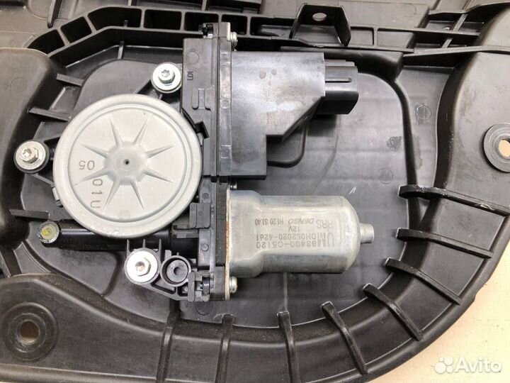 Стеклоподъемник электр. задний правый Kia Sorento UM 2015