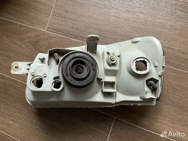 Фара передняя правая hyundai accent