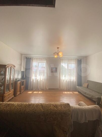 Дом 130 м² на участке 5 сот.