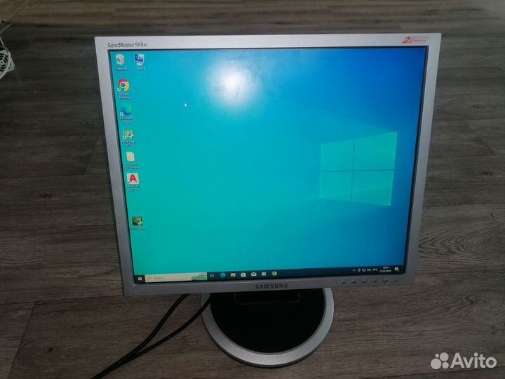 Монитор Samsung 19 дюймов