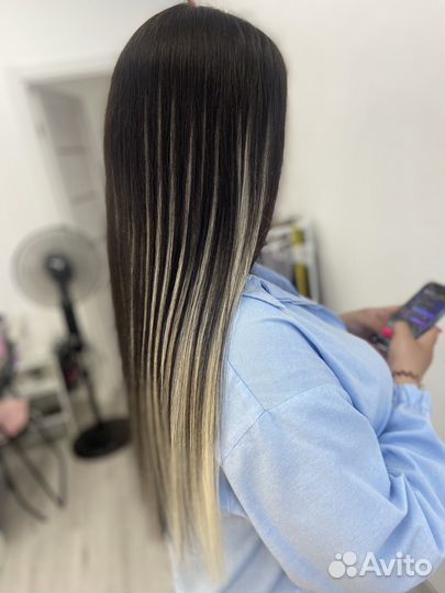 Наращивание волос, цветных прядей