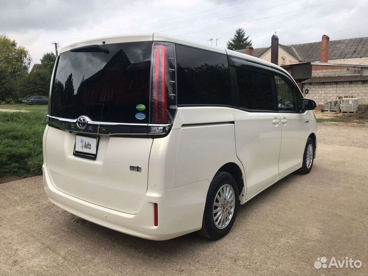 Toyota Noah 1.8 CVT, 2019, 80 000 км