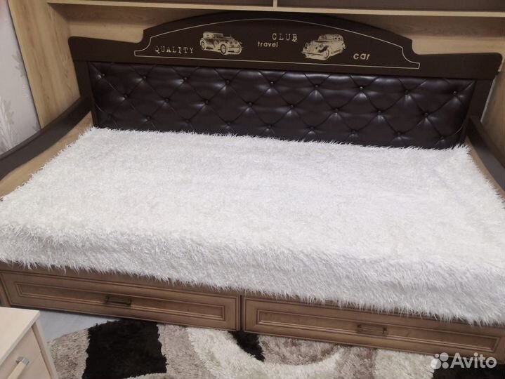 Мебель в детскую комнату для мальчика