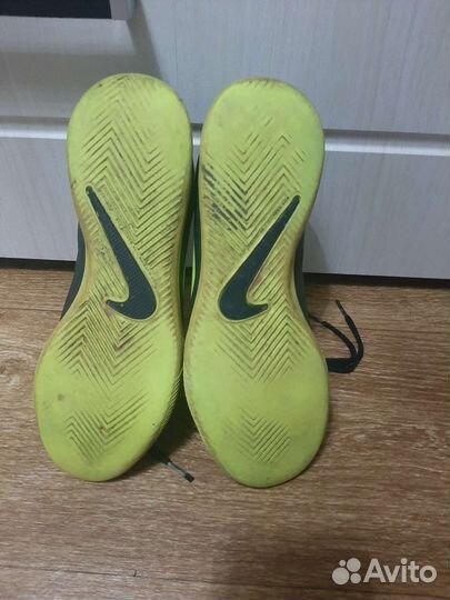 Футзалки nike phantom