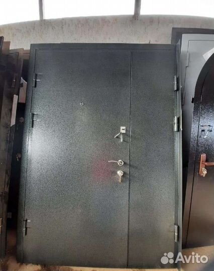 Дверь входная металлическая в порошке с 1001