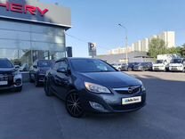 Opel Astra 1.4 AT, 2011, 194 818 км, с пробегом, цена 745 000 руб.