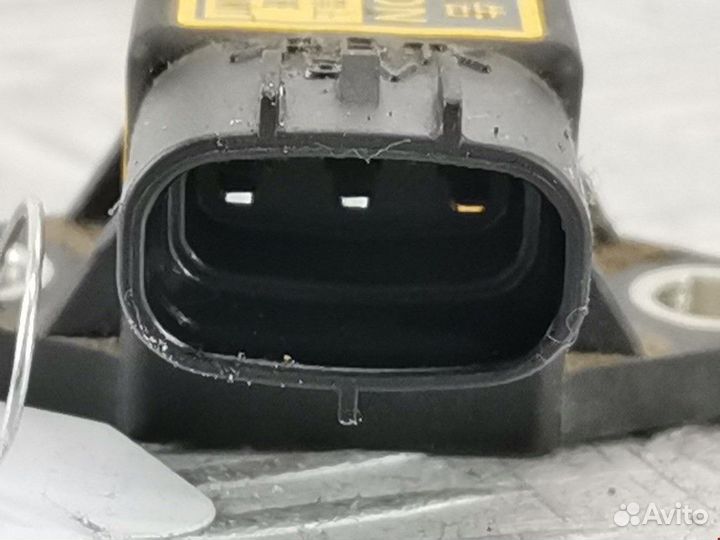 Датчик удара Toyota Hilux 7 2008 8944160010