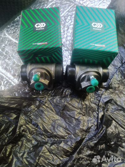 Задний тормозной цилиндр на Лада Ларгус