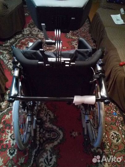 Коляска инвалидная