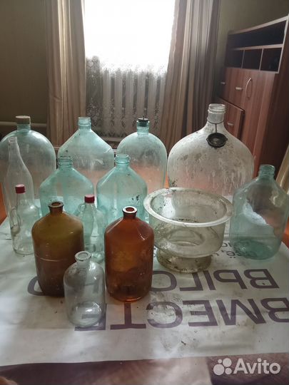 Бутыли стеклянные