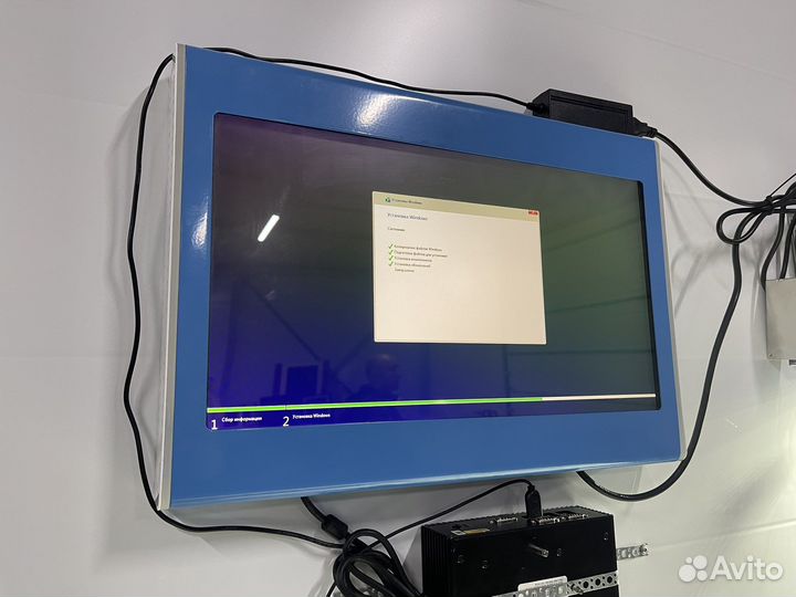 Монитор новый 19 дюймов в коробе