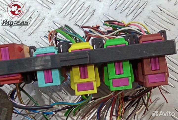 Кронштейн (крепление) volkswagen transporter t5 (2003-2009) 2.5 7e0937545a